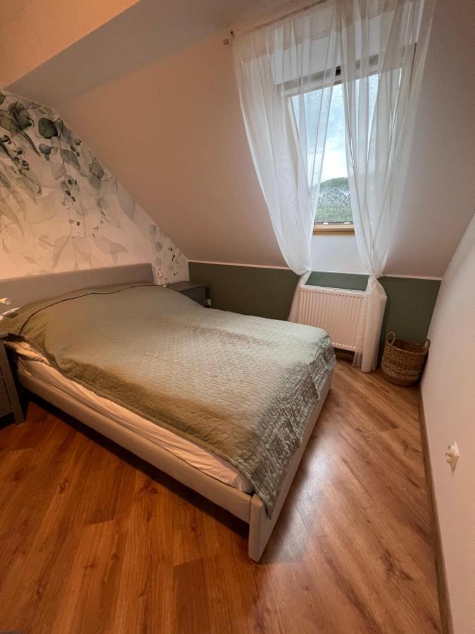 Apartament W Centrum - Nasze Poddasze Устшики-Дольне Экстерьер фото